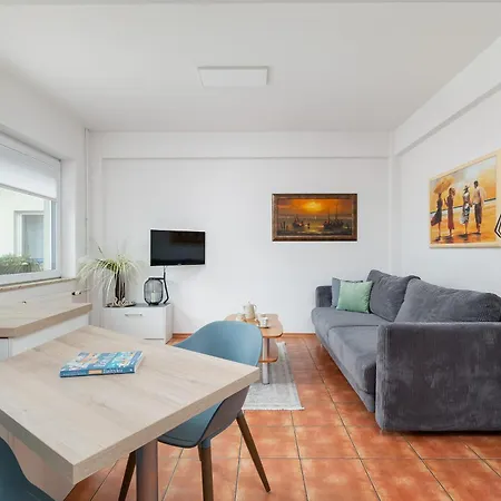 Pod Wiezyczkami By Renters Apartamento *