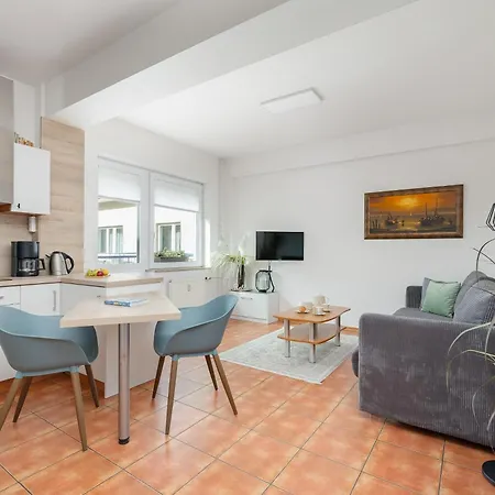 Pod Wiezyczkami By Renters Apartamento Miedzyzdroje